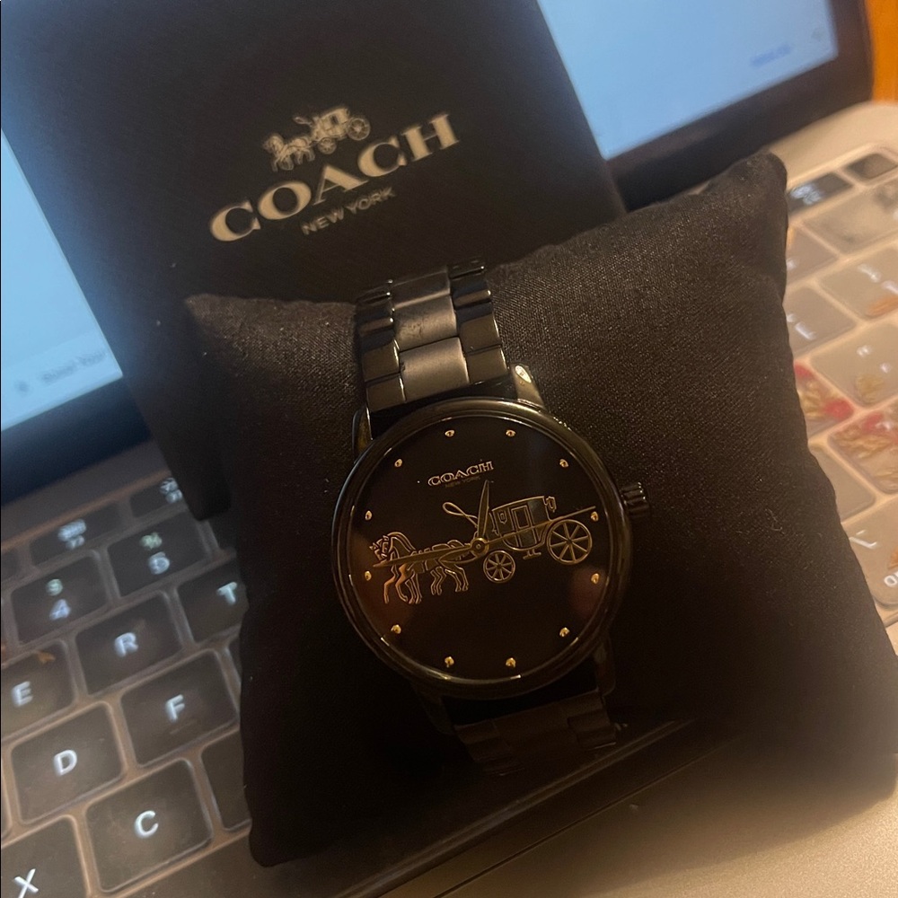 COACH Grand Women Watch - Picture 3 of 3